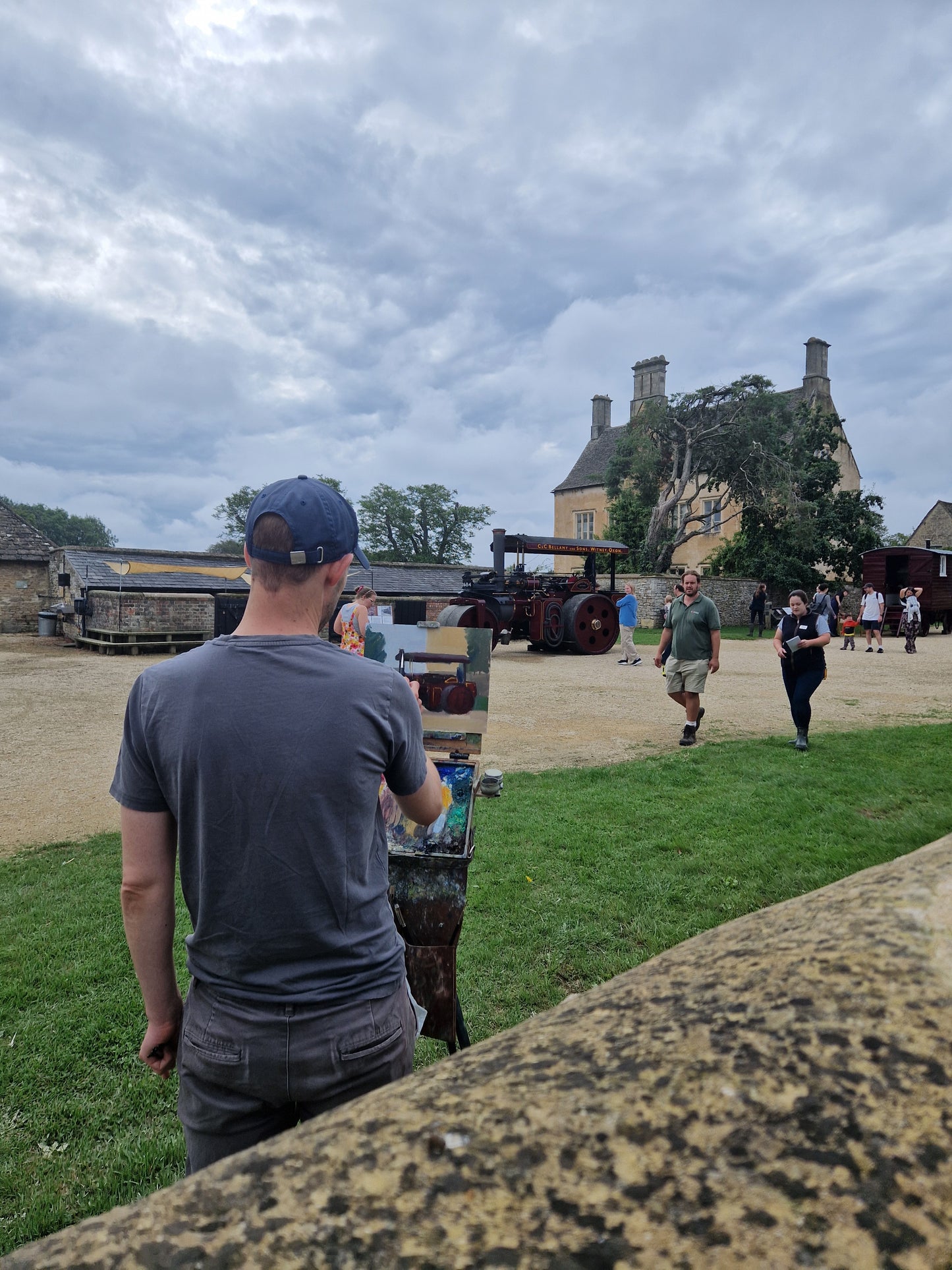 Painting the CC Bellamy and Sons steam engine on location at the Cogges Manor Farm Harvest Fayre.